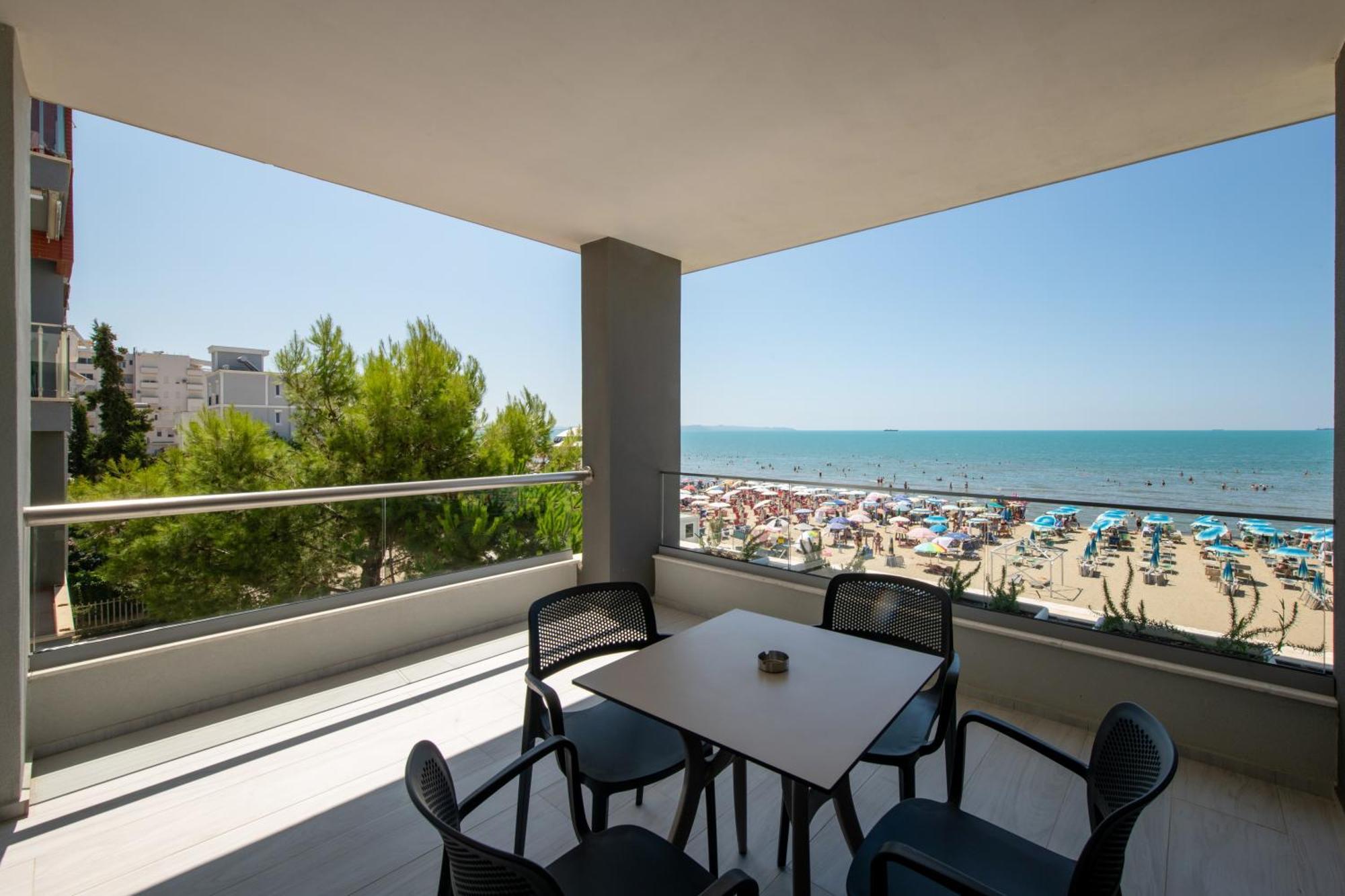 Hotel Vila 11 Durrës Zewnętrze zdjęcie